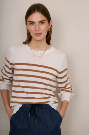 WYSE London Knitwear-Fleurine Scallop Jumper - Ivory/Caramel Stripe