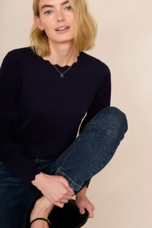 WYSE London Knitwear-Fleurine Scallop Jumper - Midnight