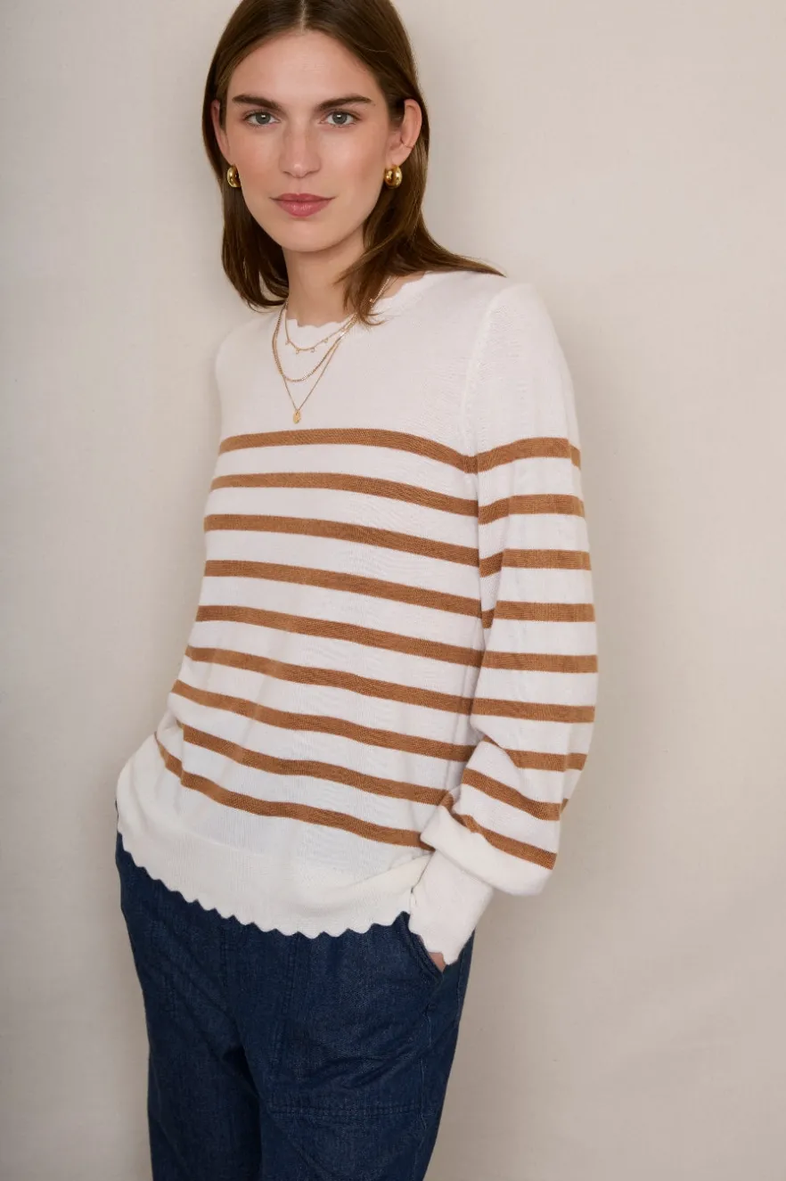 WYSE London Knitwear-Fleurine Scallop Jumper - Ivory/Caramel Stripe